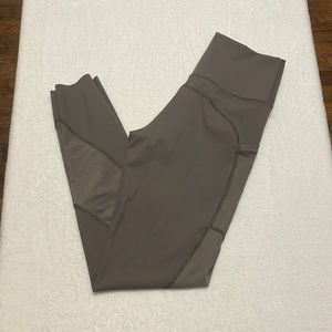 EUC Aerie Offline 7/8 leggings, size large long